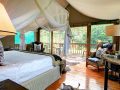 Luxury-tented-suite-view