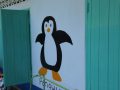 Painting walls - Penguin